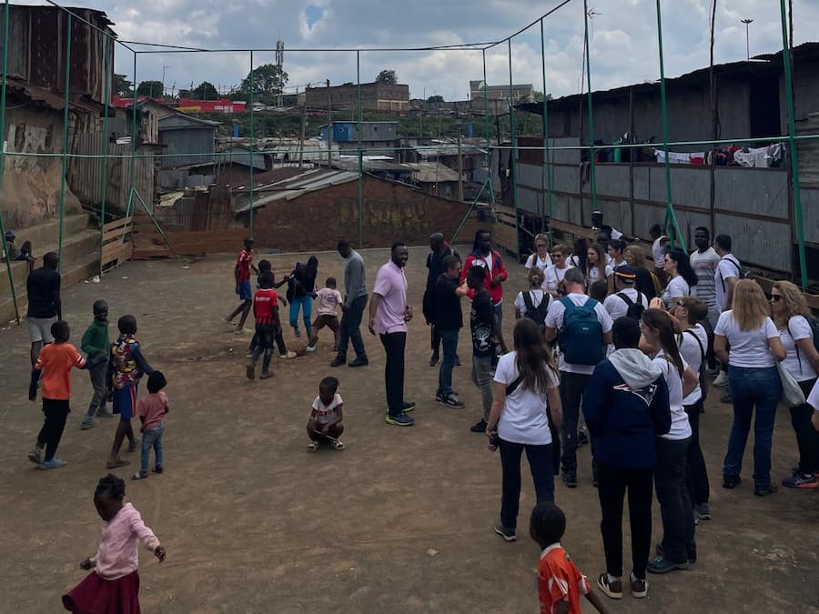 Kesa Soka: Fútbol y Valores para la Juventud de Kibera